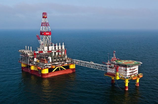 Нефтяная платформа