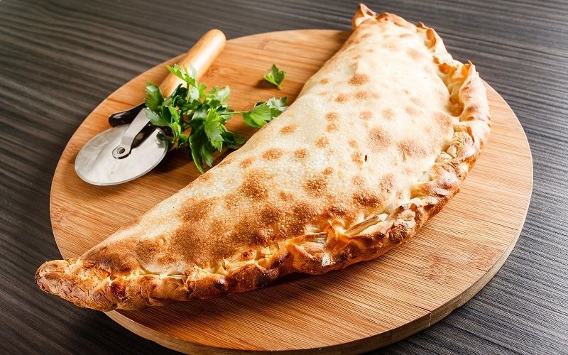 Кальцоне